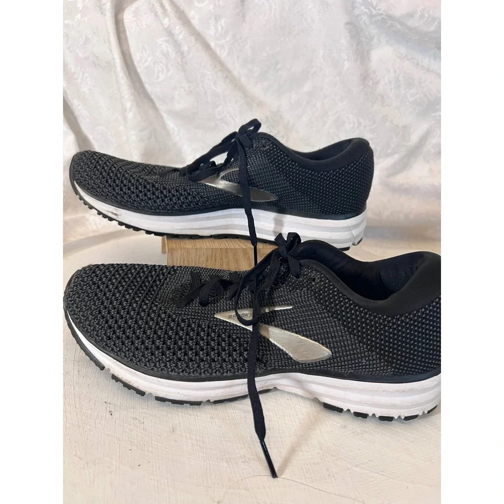 Brooks Revel 2 Running Shoes Womens 9.5 Black Grey Knit 1202811B050 Neutral